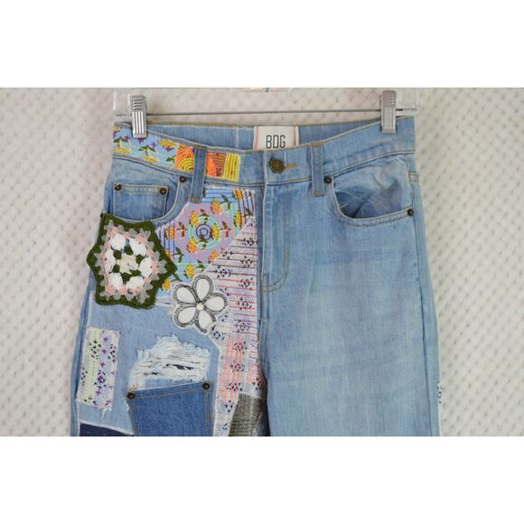 Urban Outfitters BDG Women's 25 High Waisted Patchwork Flare Light Wash Jeans - Picture 2 of 16